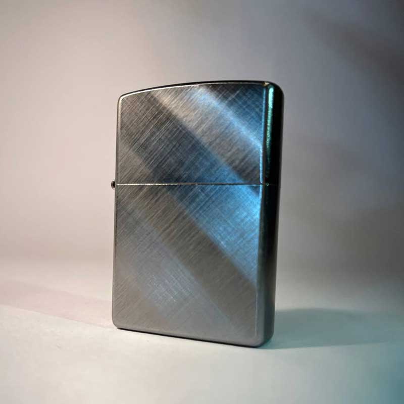 فندک زیپو طرح بافت مورب