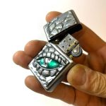 فندک زیپو پلاکدار چشم تمساح