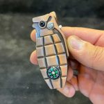 فندک چاقو دار