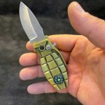 فندک چاقو دار