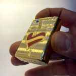 فندک زیپو طرح قلب و شمشیر