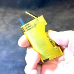 فندک اتمی بغل زن