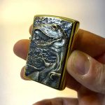 فندک زورو پلاک‌دار دایناسور