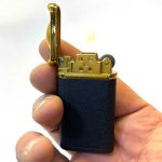 فندک مشکی ساده