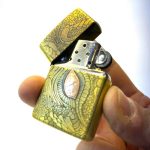 فندک زیپو چشم کروکودیل