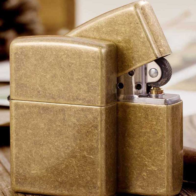 فندک بنزینی بهتره یا گازی
